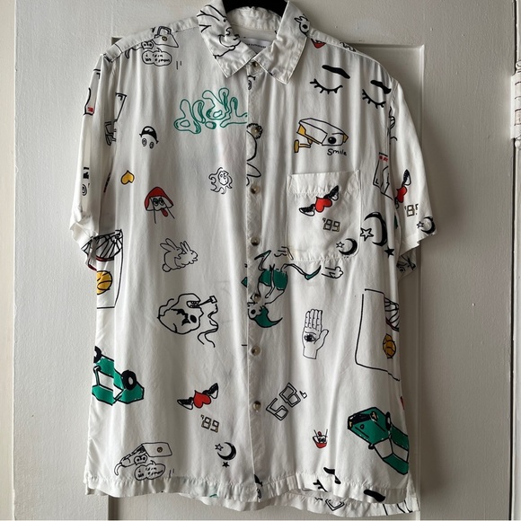Urban Outfitters Fun Drawing Doodles Button Up Short Sleeve Shirt - Picture 1 of 6